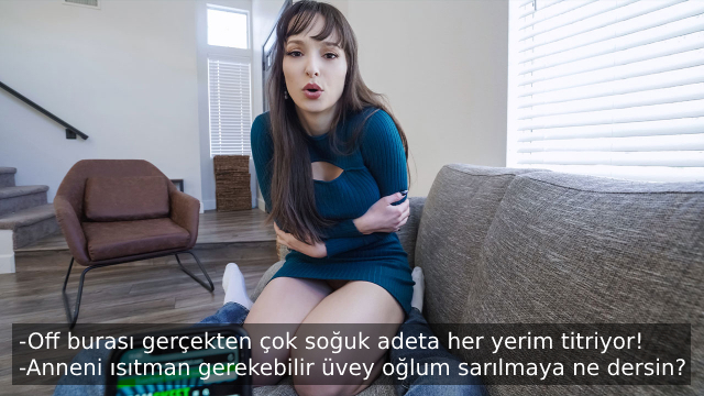 Soğuktan Amının Direği Donan Üvey Anneyi Sike Sike Isıtıyor